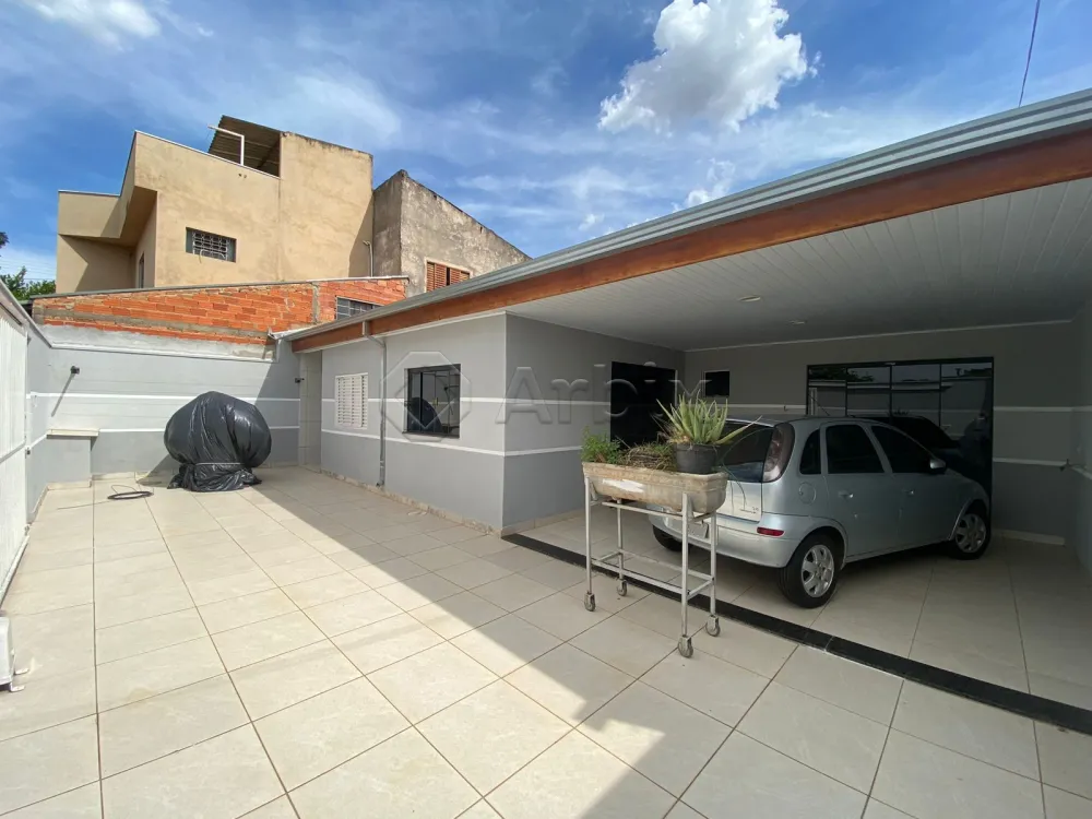 Alugar Casa / Residencial em Santa B&aacute;rbara D`Oeste R$ 1.950,00 - Foto 1
